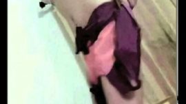 เด็ดจริงสาวนักศึกษามาโชว์เสียวแก้ผ้าอย่างร่านในแคมฟร๊อก